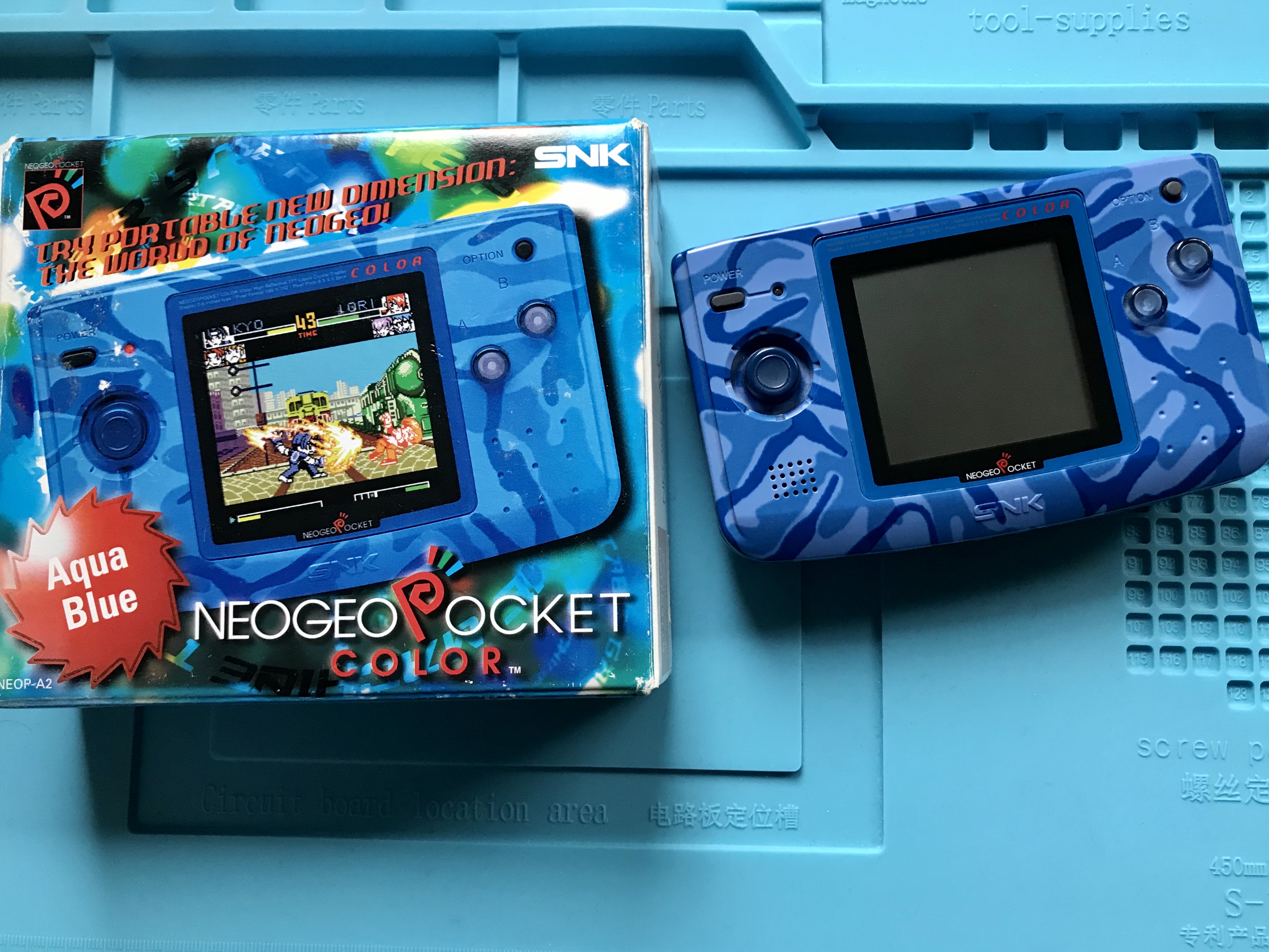Aqua Blue Neo Geo Pocket with box