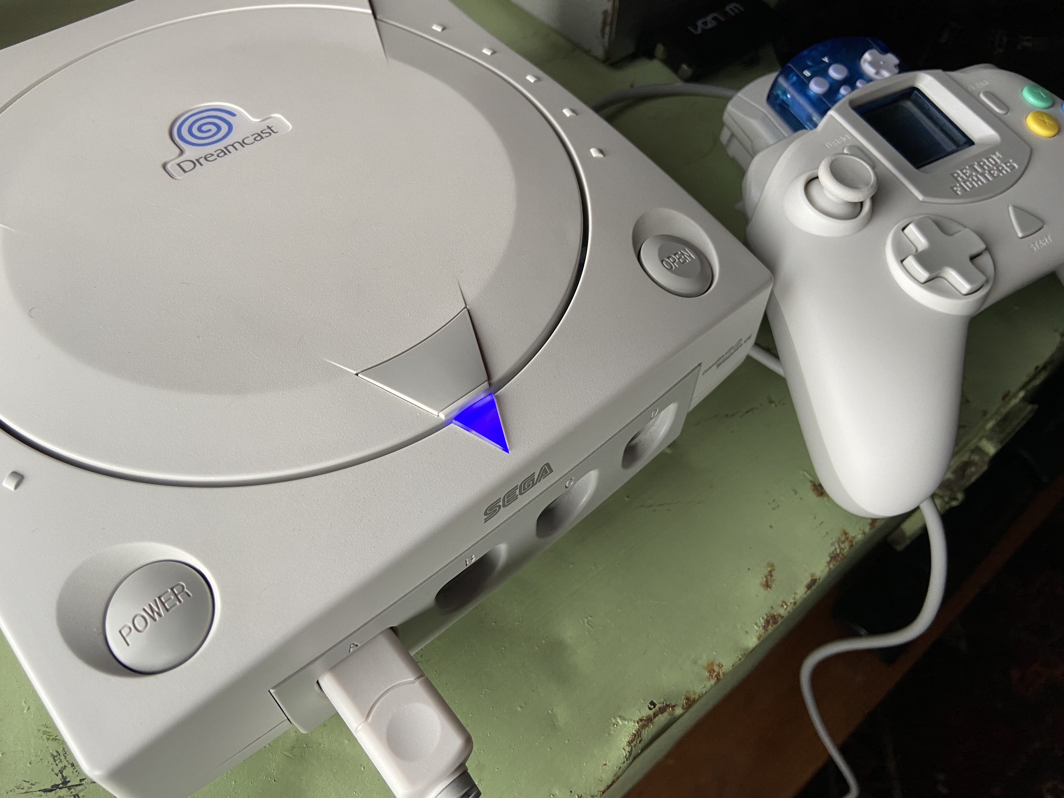 Dreamcast with modded blue LED