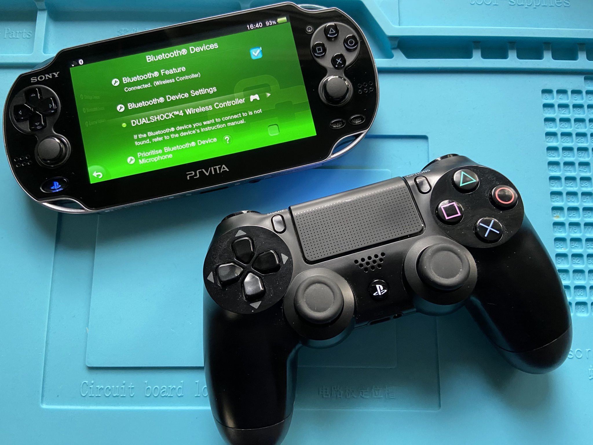 Using a DualShock 4 controller with a PlayStation Vita