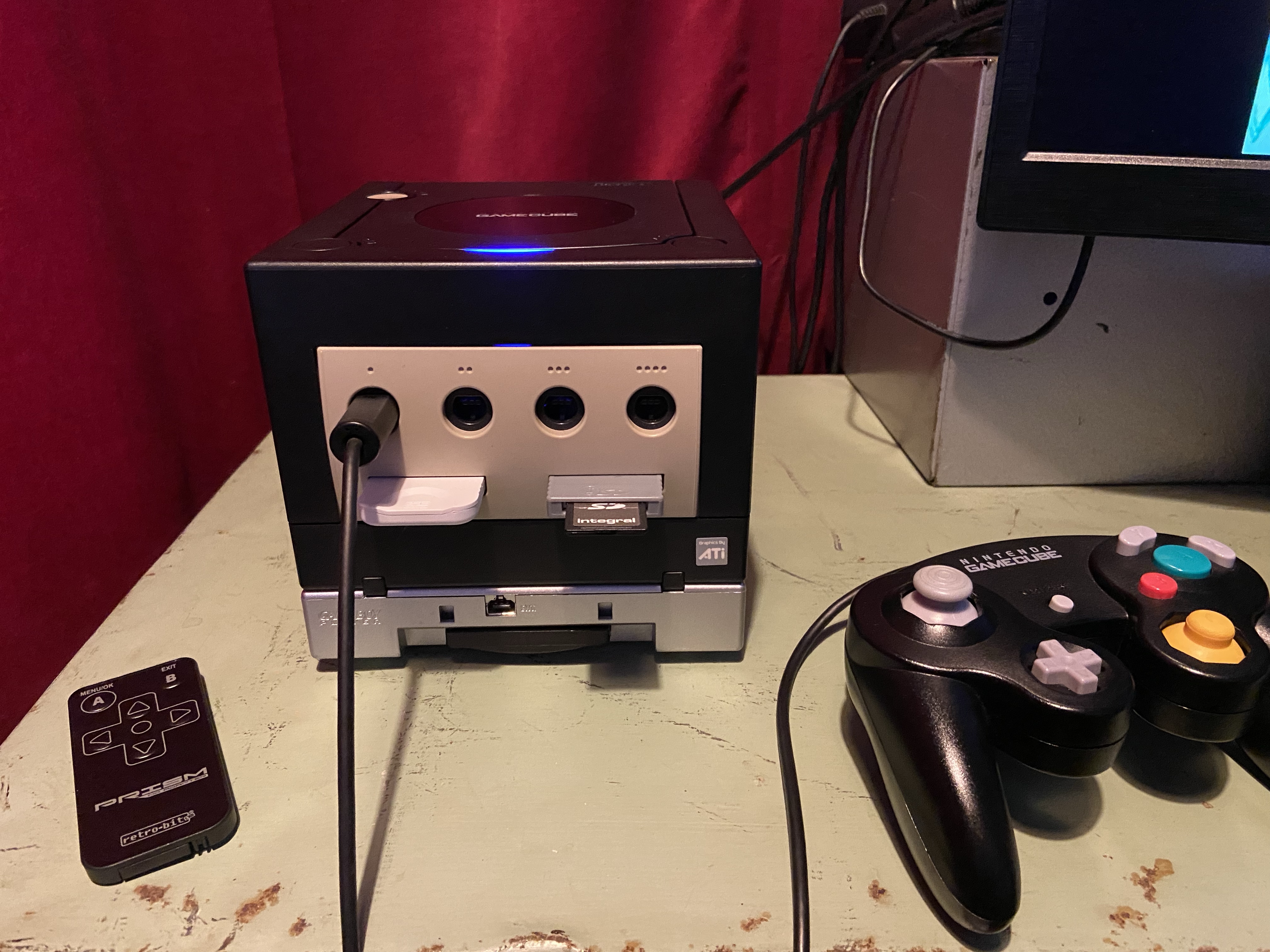 Modded Nintendo GameCube with Game Boy Player